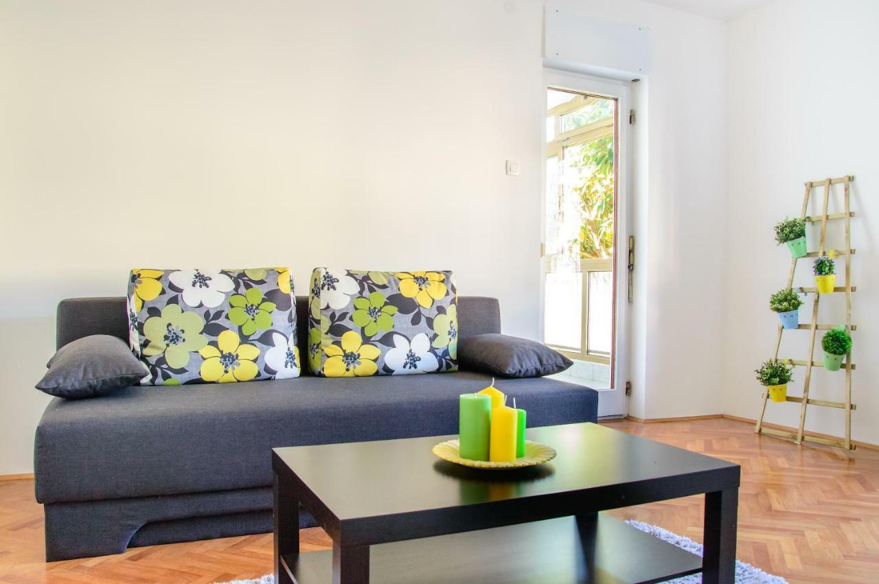 Apartment Family Time Umag Bagian luar foto